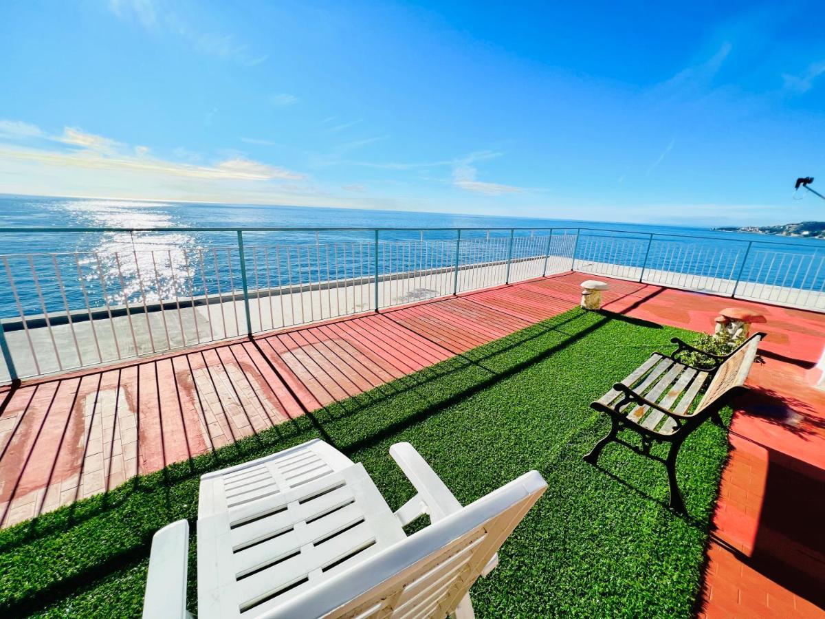 Suite Sunset 7 - Fronte Mare San Remo Extérieur photo